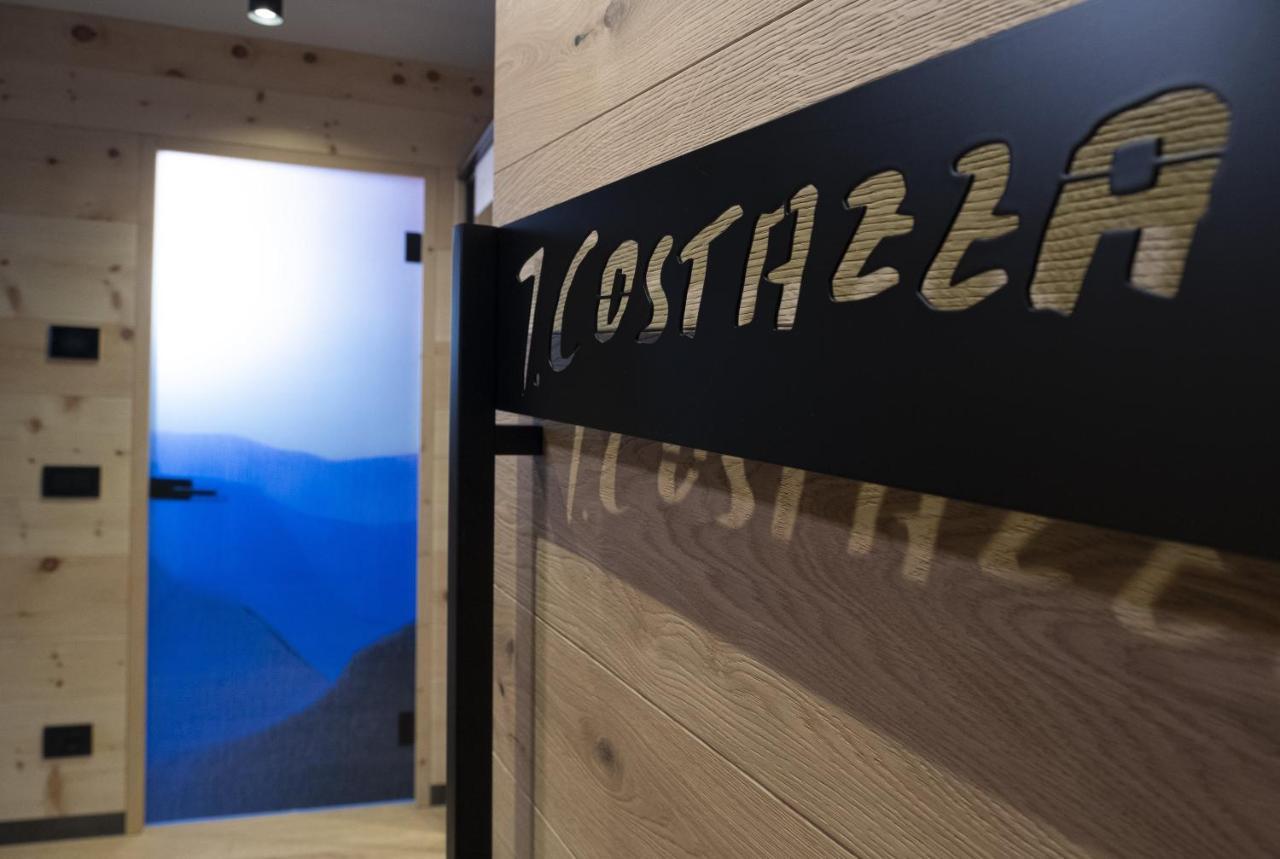 Locanda Degli Artisti Art Hotel Canazei Eksteriør billede