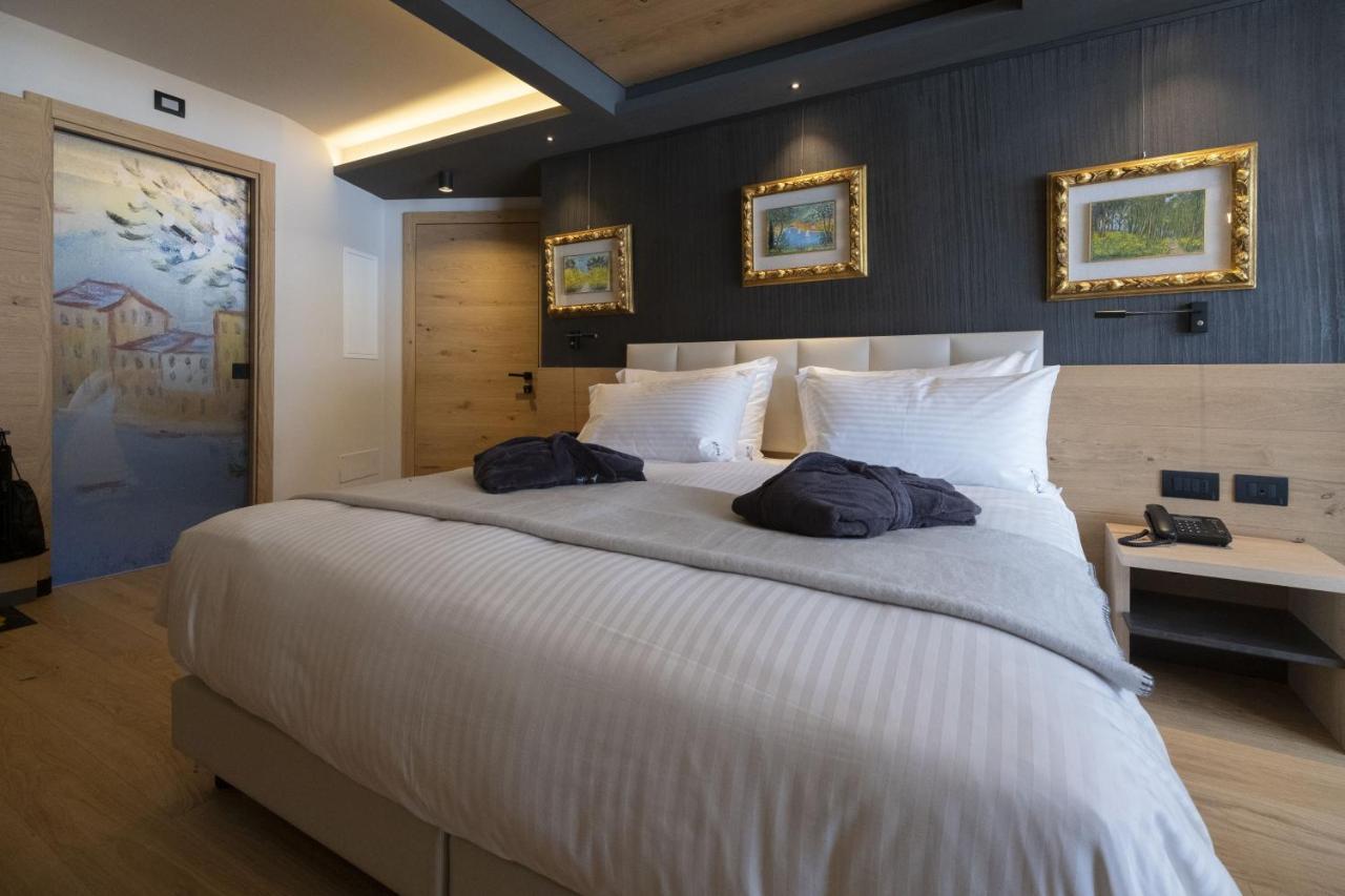 Locanda Degli Artisti Art Hotel Canazei Eksteriør billede